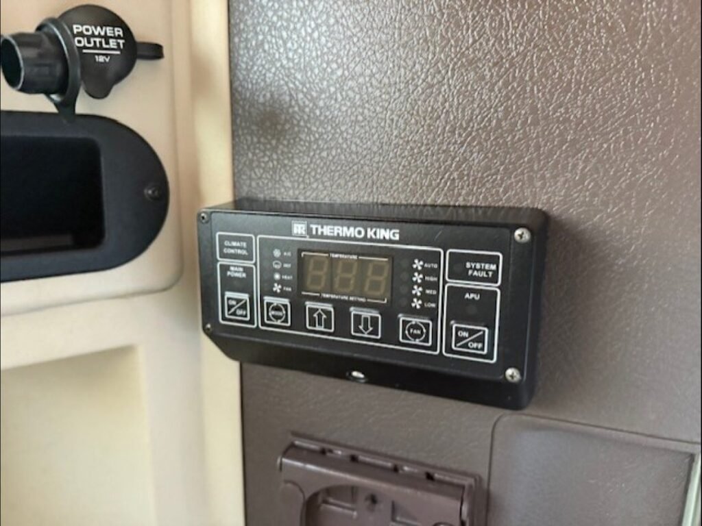 08b7d65b-694e-4dac-b1ac-ad8e0e84c9a8