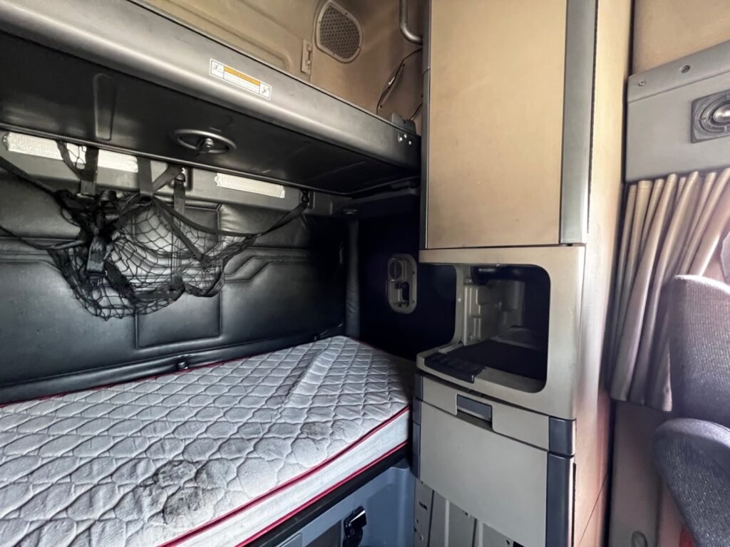 23fa577f-7087-4eed-a03f-3bed2761f6d2