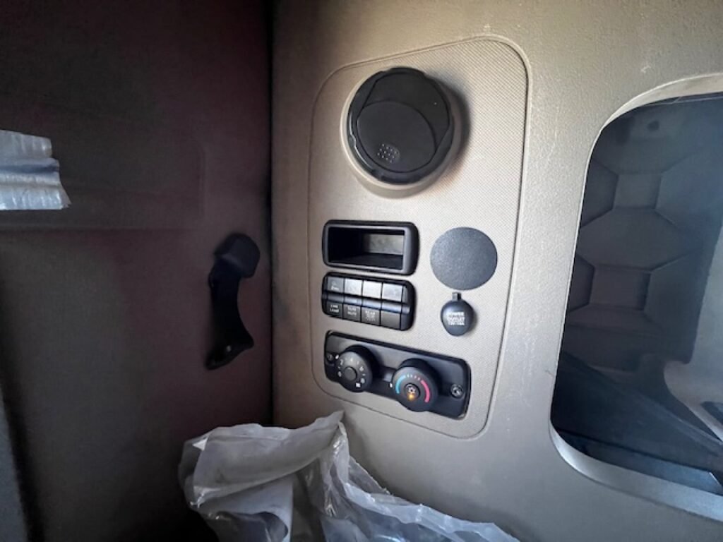 4067009f-1ac9-4417-bed1-7e1ef6b6c9a0