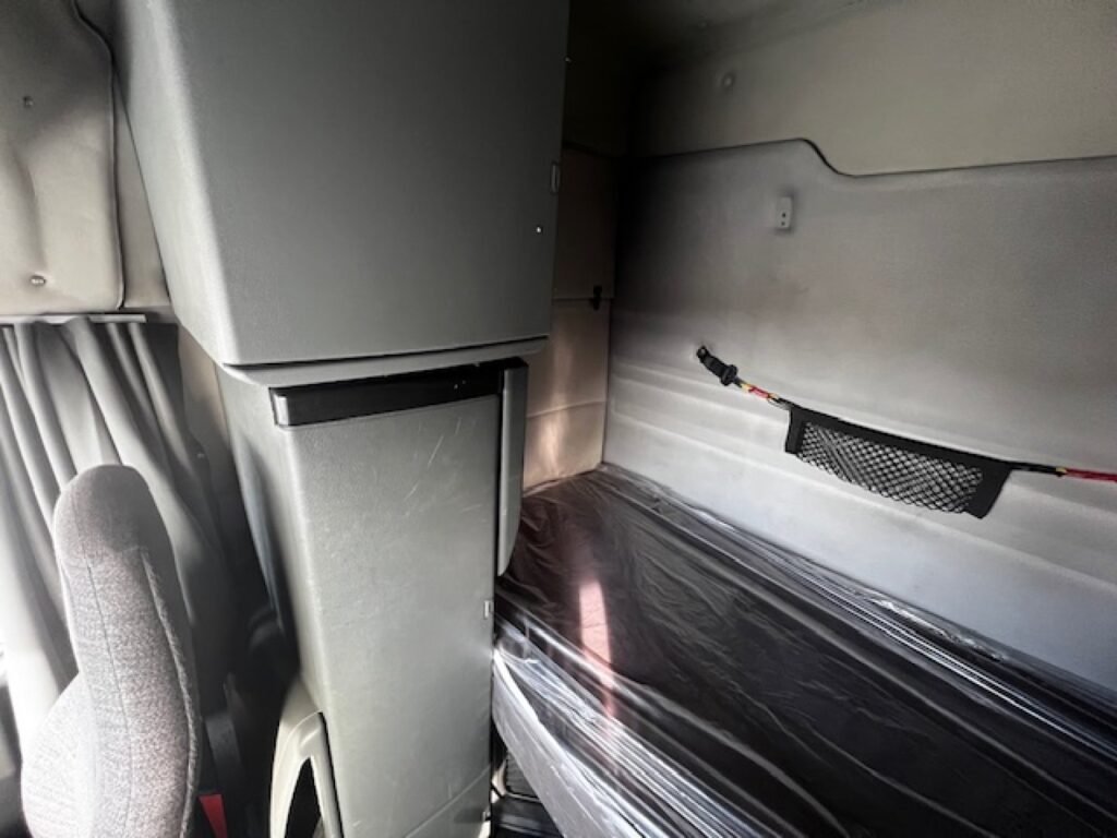 555036c8-72eb-49ce-bbba-a6f887e0de80